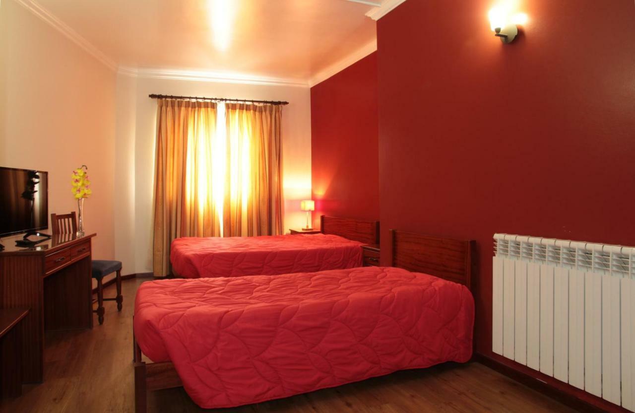 Residencial Stª Joana Hotel อาเวโร ภายนอก รูปภาพ