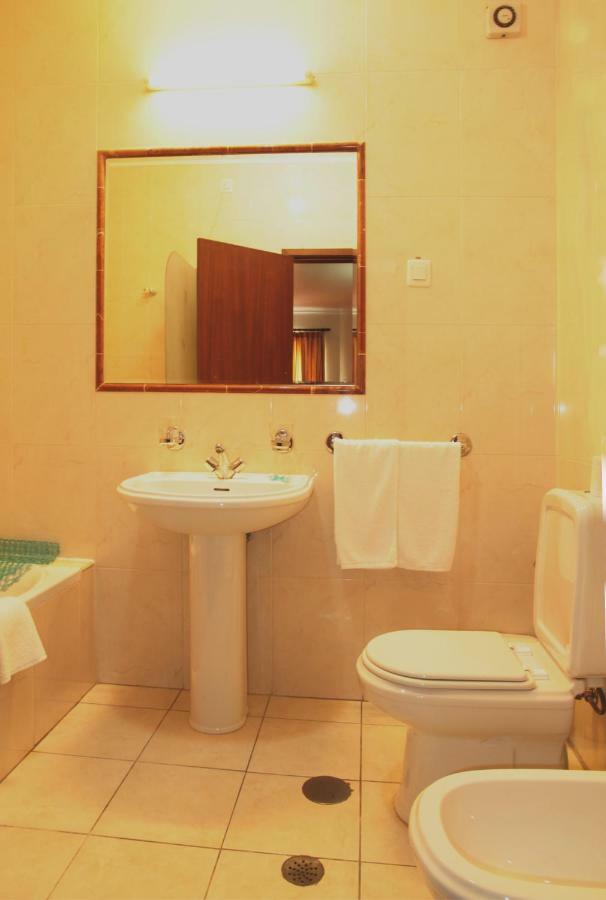 Residencial Stª Joana Hotel อาเวโร ภายนอก รูปภาพ